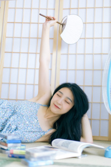 爸爸吃女儿的小兔子
